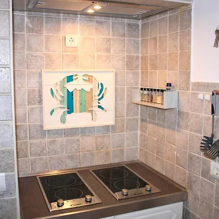 2 Bedrooms Bungalow With Sea View Enclosed Garden And Wifi At Sao Martinho Funchal 1 Km Away From The Beach Holiday home