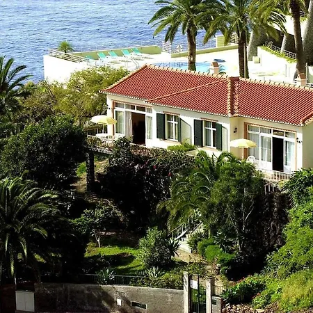 2 Bedrooms Bungalow With Sea View Enclosed Garden And Wifi At Sao Martinho Funchal 1 Km Away From The Beach Funchal (Madeira)