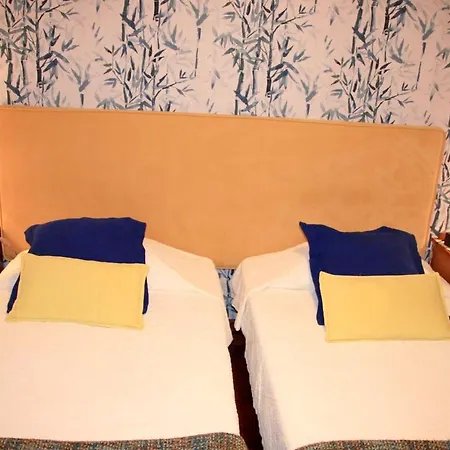2 Bedrooms Bungalow With Sea View Enclosed Garden And Wifi At Sao Martinho Funchal 1 Km Away From The Beach *